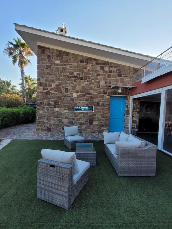 Villa Villa Palm' Issambres 6-7 Personnes, Clim, Avec Piscine, Jardin Et Parking Prives *