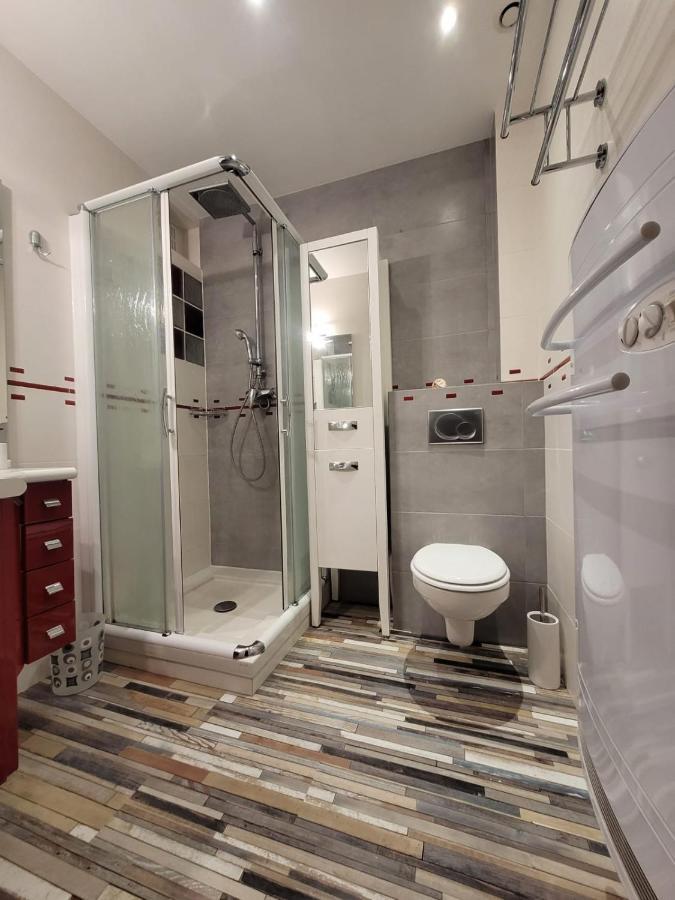 Villa Palm' Issambres 6-7 Personnes, Clim, Avec Piscine, Jardin Et Parking Prives *